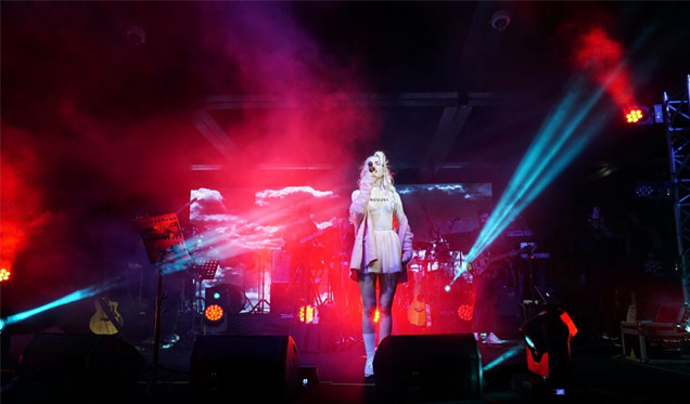 Emaar Avm Aleyna Tilki Konseri