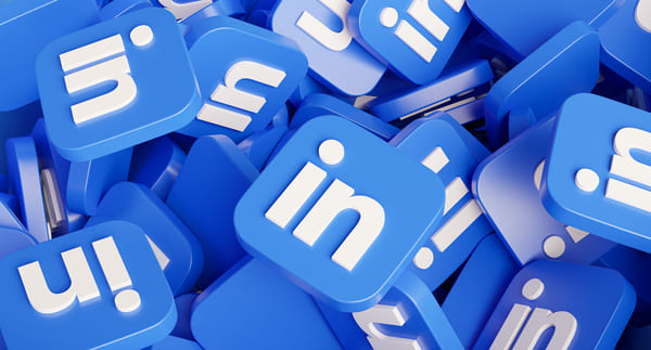 LinkedIn logo yığını